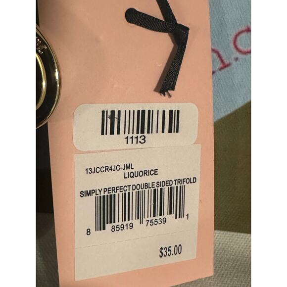 Juicy Couture ~ Liquorice Patent Leather Blk Simply Perfect Double Sided Trifold - Picture 2 of 6